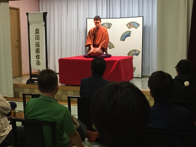 立川仮面女子